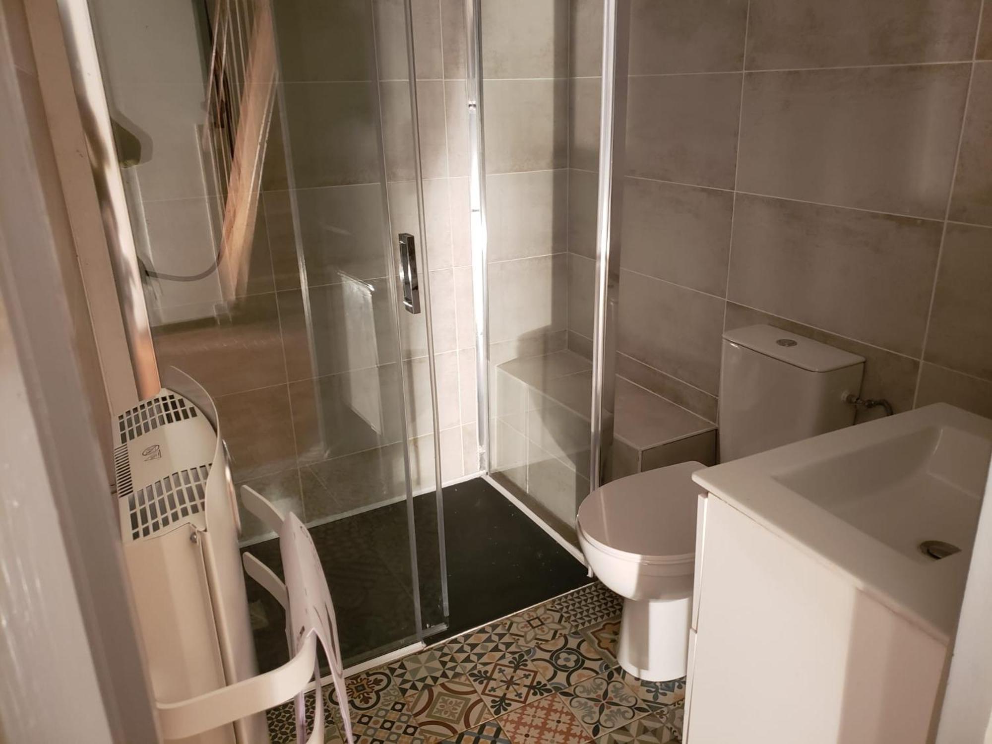 Chambres Meublees Et Spacieuses LʼIsle-Jourdain Exteriér fotografie